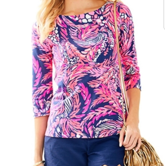 Lilly Pulitzer Tops - Lilly Pulitzer Waverly A Jungle In Here Top